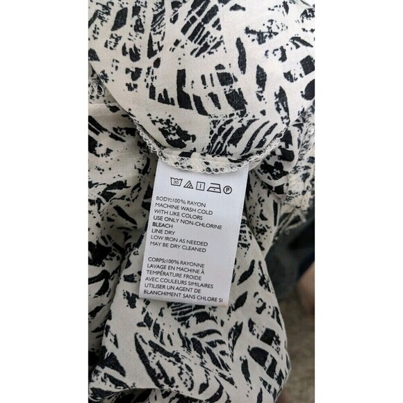Ecote Urban Outfitters Blouse Black White Size Small Palm Leaf - Picture 2 of 8